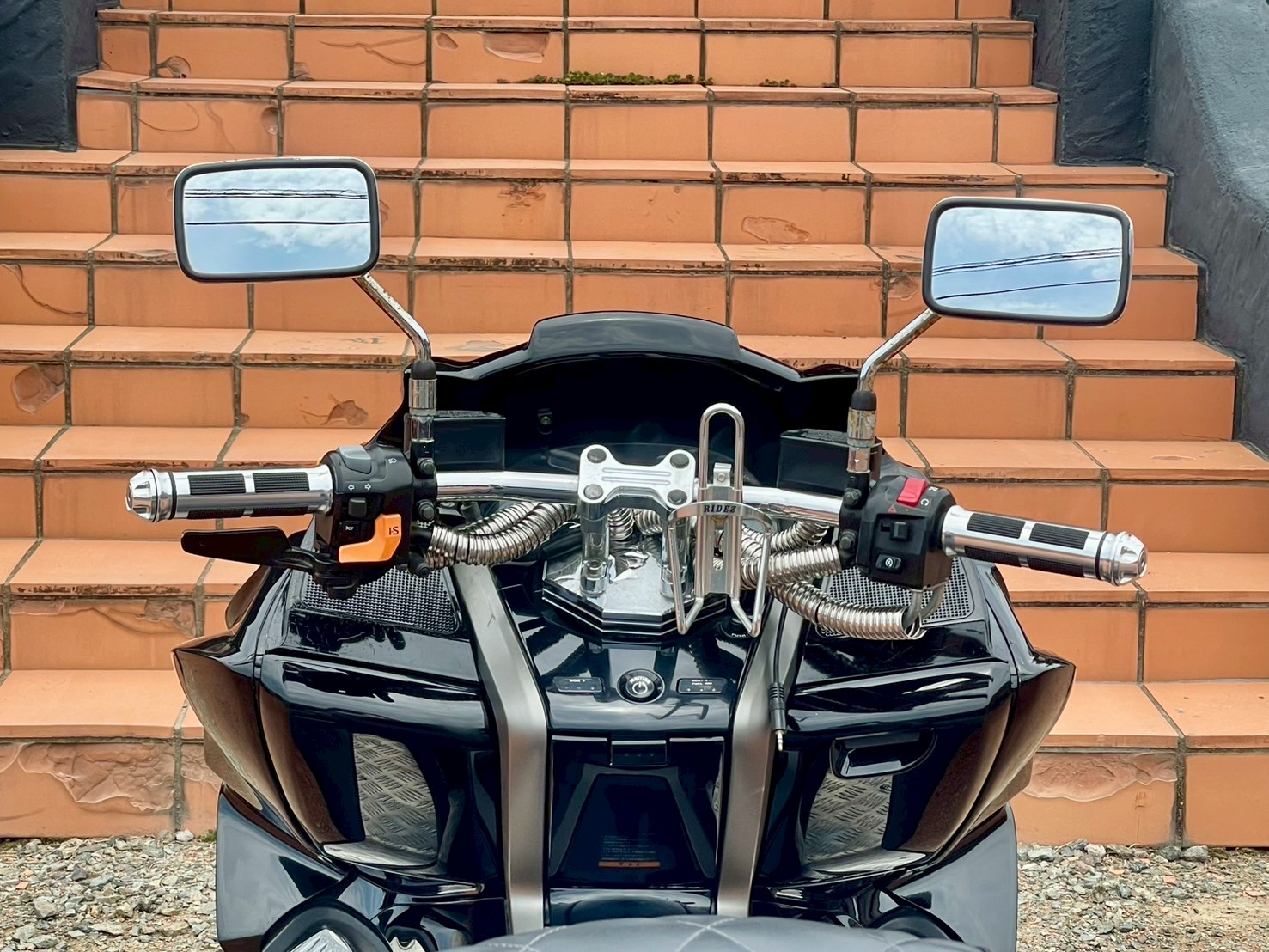 GORDON マジェスティ 250 トライク ブラック AT限定運転可 即納車両 - 画像 (8)