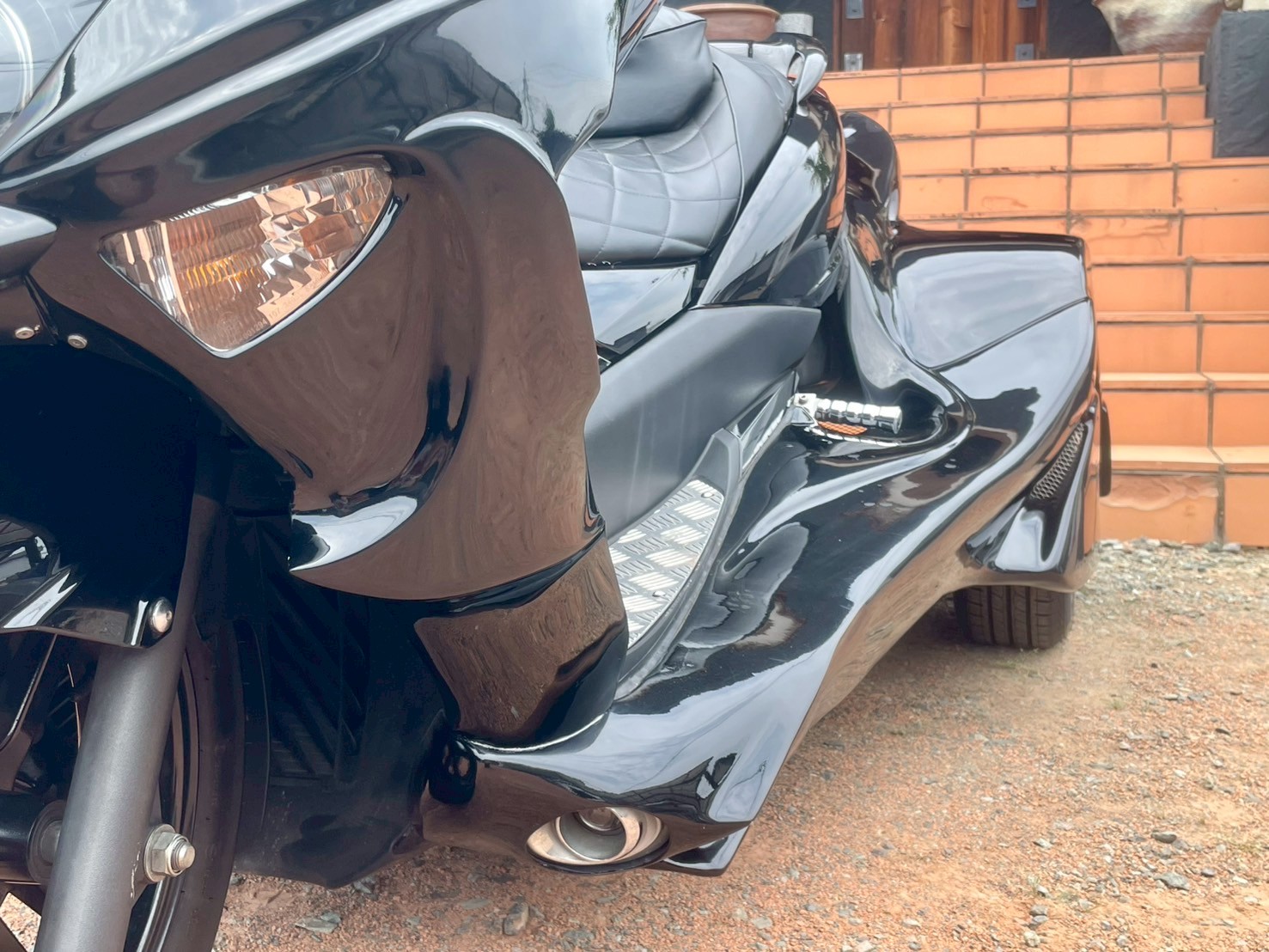 GORDON マジェスティ 250 トライク ブラック AT限定運転可 即納車両 - 画像 (5)