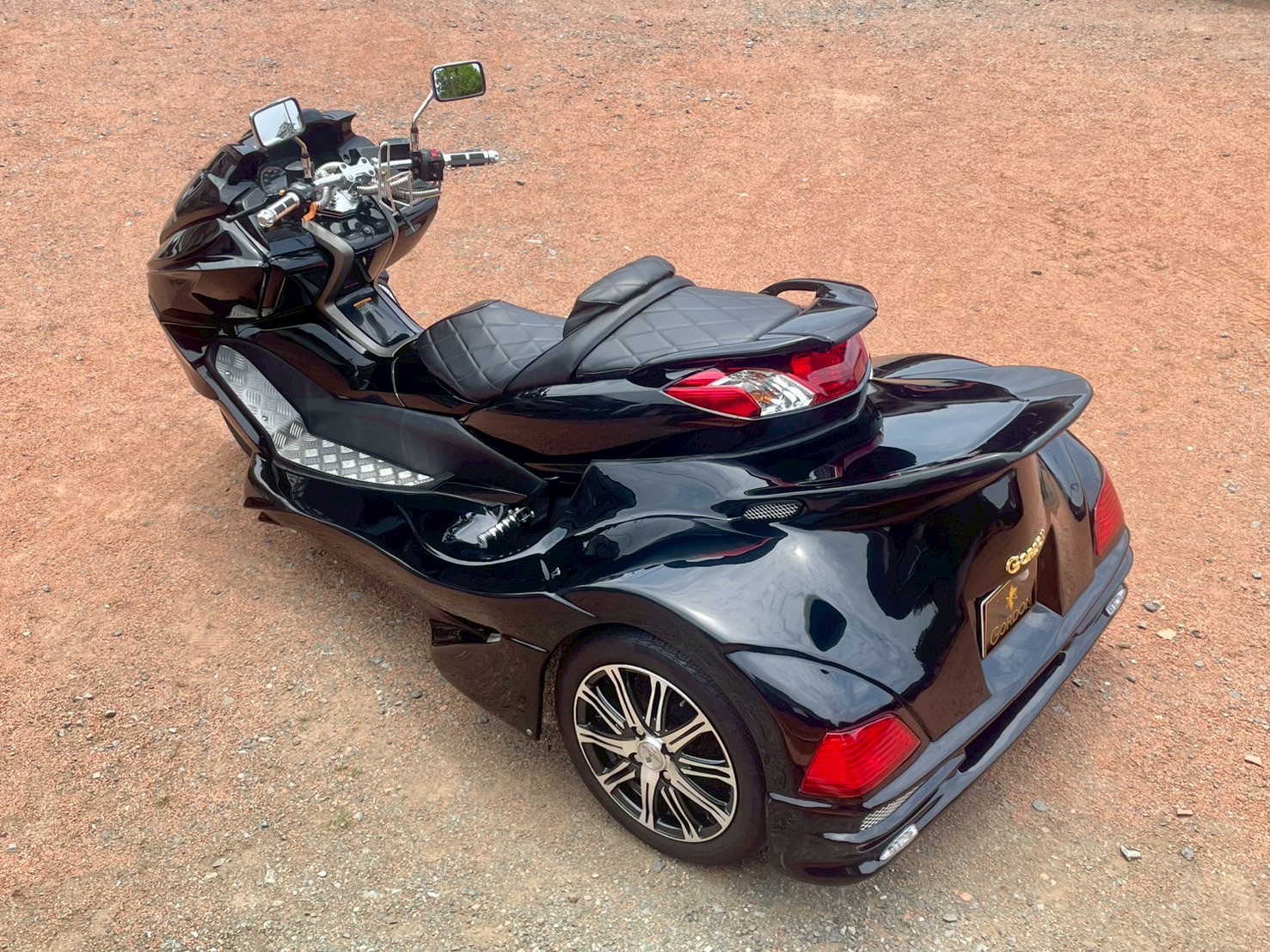 GORDON マジェスティ 250 トライク ブラック AT限定運転可 即納車両 - 画像 (13)